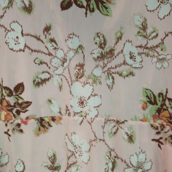 Women's i.e.relaxed sheer floral blouse Size Large - Picture 6 of 8